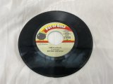 RICHIE STEVENS / ANDREW THOMAS　A)SHE'S GOT IT / B)PLATINUM RHYTHM