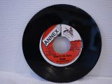 Sizzla(M.Collins / H.Hart) 　A)Kick It On Dem / B)ZERO TOLERANCE