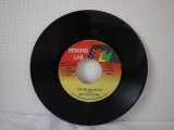 A)NITTY KUTCHIE 　UNITED WE STAND(A.Reid) / B)WARNING