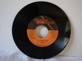 SIZZLA 　GO ROUND THEM(H.Hammond&M.Colins) / VERSION