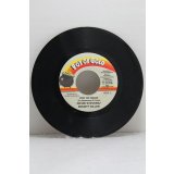 RICHIE STEVENS / BOUNTY KILLER　POT OF GOLD